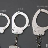 Sw Model1 1 Universal Handcuffs 003