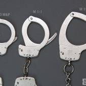 Sw Model1 1 Universal Handcuffs 004